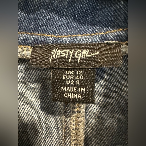 NWOT! Floral Embellished Denim Dress - Picture 6 of 6